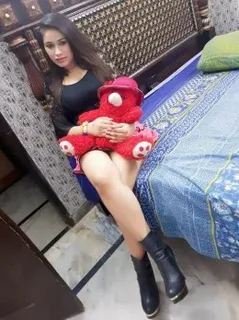 Sexy Busty Call Girl Service in Gurgaon - Pooja Nehwal Call Girl Gurgaon